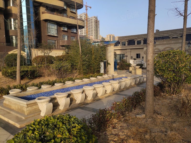 与阳光路交会处向东200米(商丘市实验学校旁) - 商丘润泓崇文院二手房