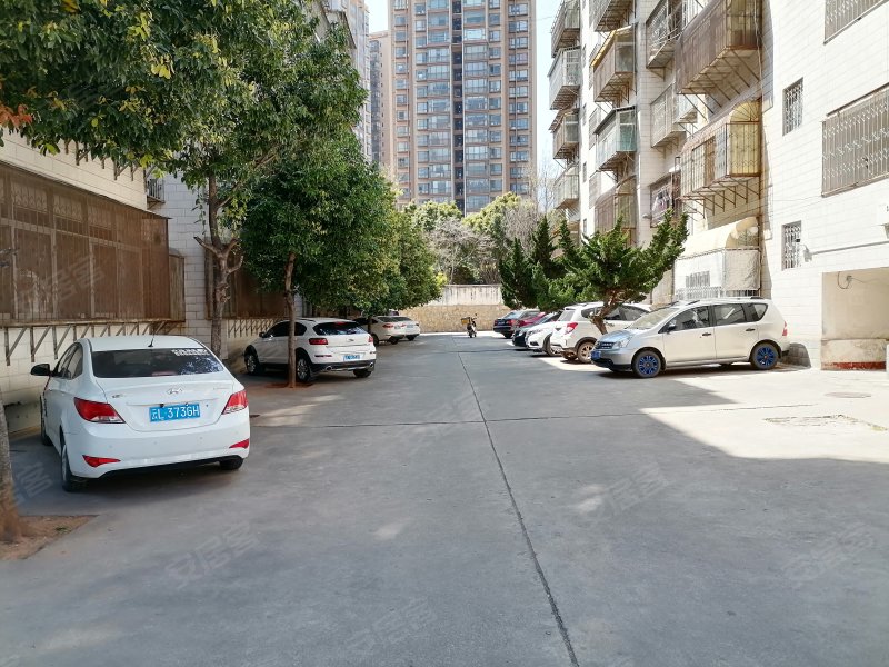 警苑小区(德化路)