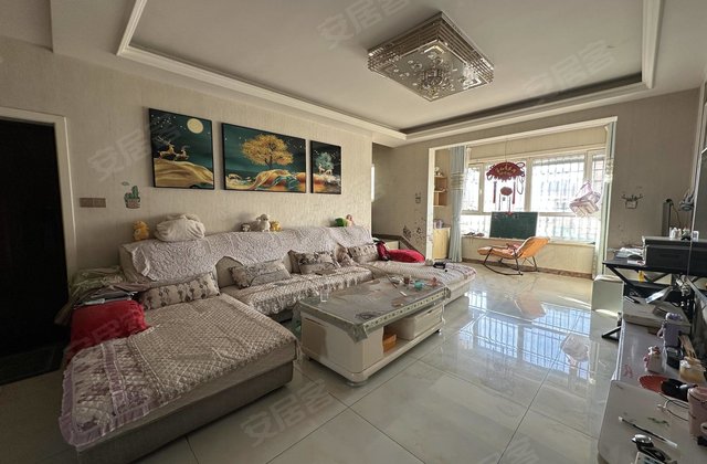 东城花园4室2厅139.86㎡53.8万二手房图片