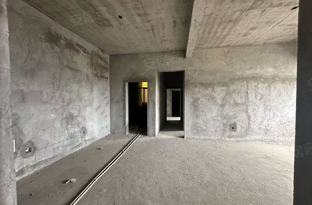 丽璟华庭花园3室2厅130.5㎡63万二手房图片