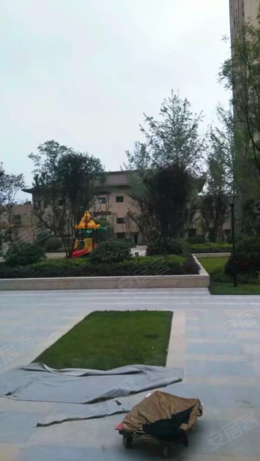 锦江国际花园3室2厅1卫