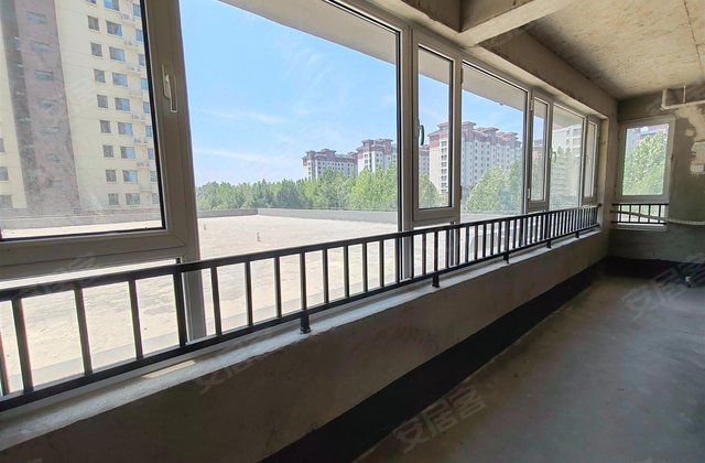 南湖名门3室2厅146㎡68万二手房图片