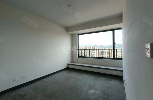翡翠城梧桐郡4室2厅133.2㎡540万二手房图片