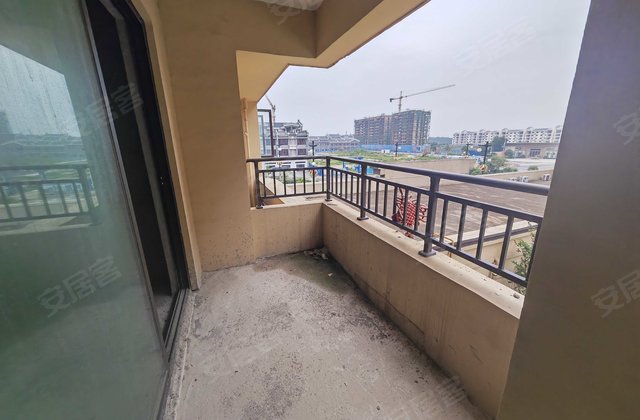 中梁云天府3室1厅91.54㎡37.8万二手房图片