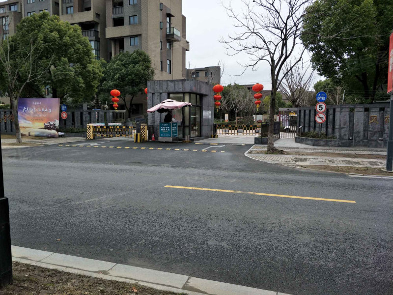 风荷丽景尚城(东区公寓住宅)