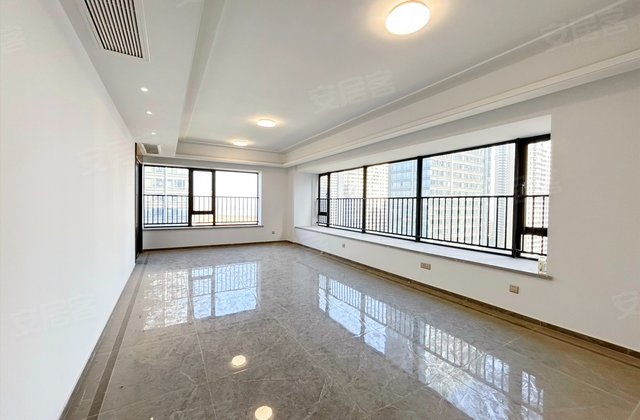 金融街金悦府3室2厅137.69㎡145万二手房图片