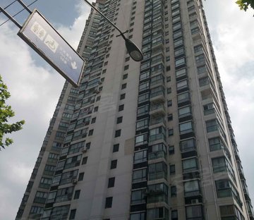 中兴财富国际公寓