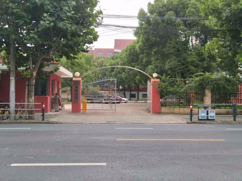 龙居花苑(南区) 