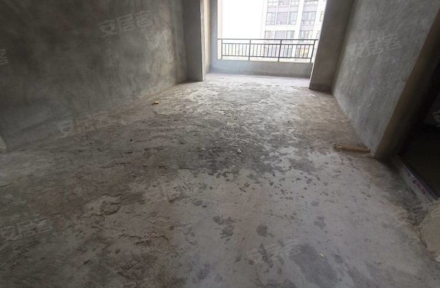 世鑫嘉苑3室2厅119.6㎡73万二手房图片