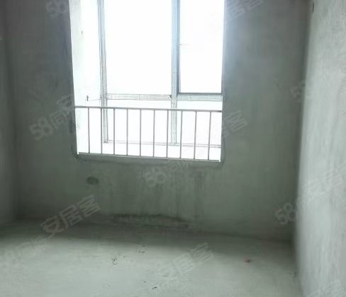 东江景苑5室2厅157.01㎡65万二手房图片