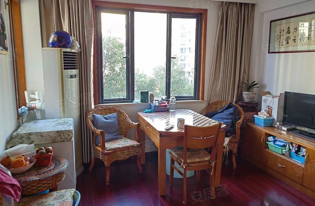 世南西路230号楼