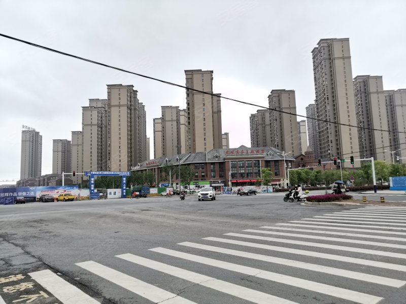 华地翡翠蓝湾朗园