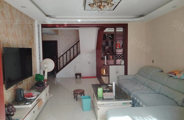 皇马国际4室2厅143㎡68.8万二手房图片