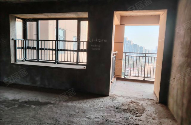 公园复地3室2厅129.08㎡48.5万二手房图片