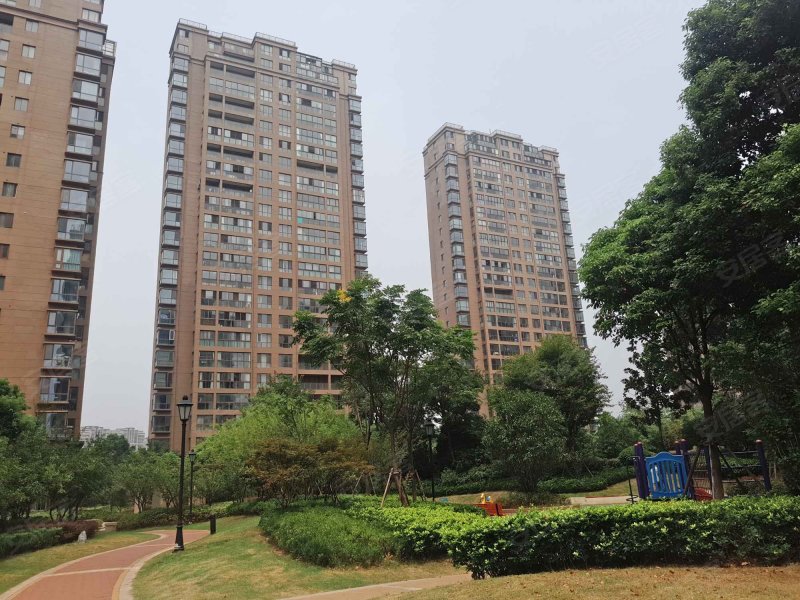 上海常发豪庭国际 