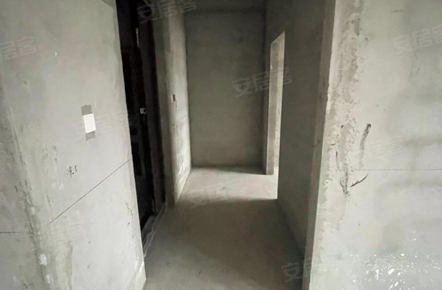 悦动生态城和悦府4室2厅157.14㎡93.3万二手房图片