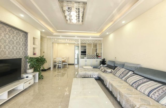 金辰时代广场4室2厅144㎡64.8万二手房图片