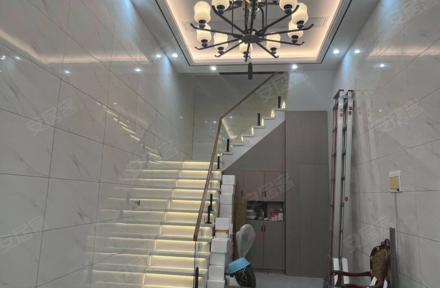 水岸观澜苑4室2厅165㎡245万二手房图片