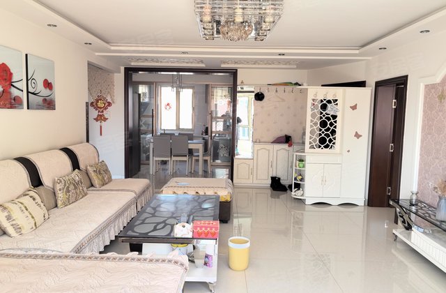 龙苑小区(B区)3室2厅117㎡42万二手房图片