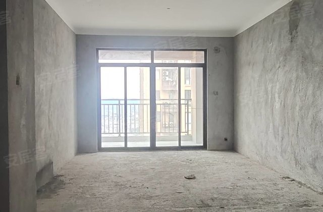 东投金麟府4室2厅116㎡56万二手房图片