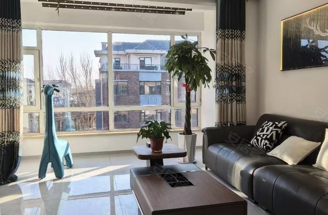 吉粮康郡6室3厅185㎡68.8万二手房图片