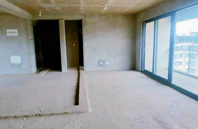 中铁诺德山海春风一期3室2厅165㎡320万二手房图片