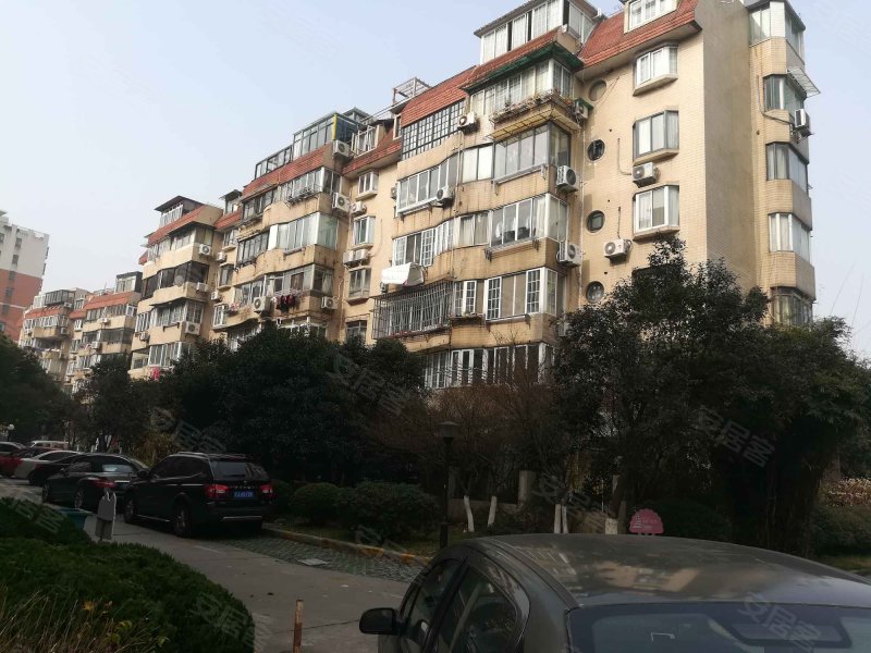 金汇花园一街坊