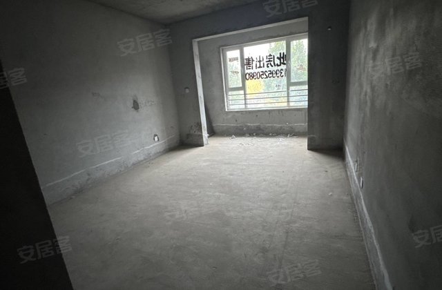 永昌庄园4室2厅192㎡108.8万二手房图片