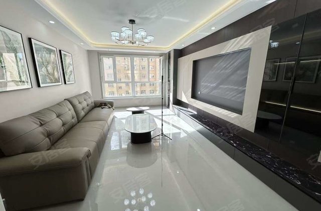 新都花苑3室2厅128.4㎡40万二手房图片