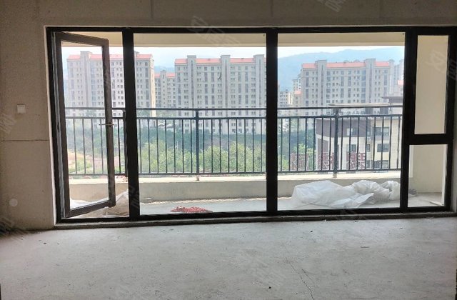 碧桂园溪山云著3室1厅125㎡67.8万二手房图片