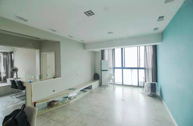 房产中介甘玮电话号码,置业顾问甘玮网上店铺发布二手