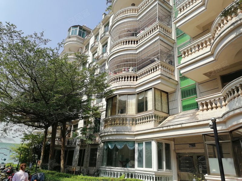 阳光巴洛克小区