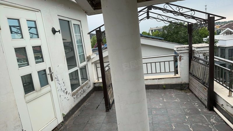 房东直卖纳帕溪谷别墅送车位,花园