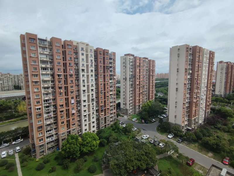 鹤沙航城昱星家园(西区)