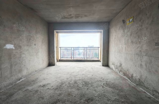 南俪首座5室2厅109.66㎡80万二手房图片
