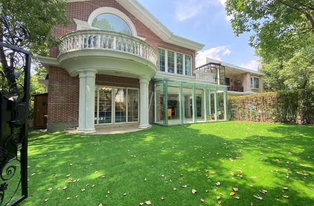 久事西郊花园别墅