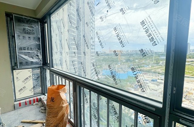 五矿万境水岸4室2厅134㎡134万二手房图片