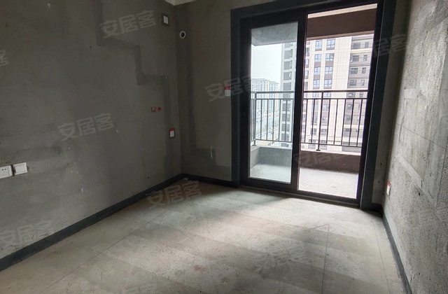 雅居乐金茂悦棠3室2厅116㎡68万二手房图片