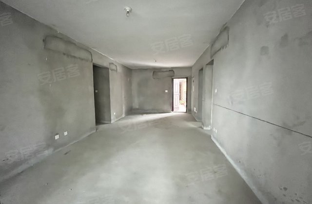 凤凰湾二期3室2厅130㎡51万二手房图片