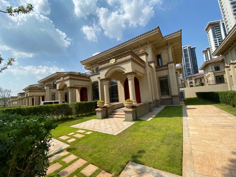 恒大文化旅游城(别墅)