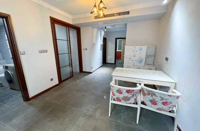 海尔世纪公馆3室2厅100.05㎡197万二手房图片