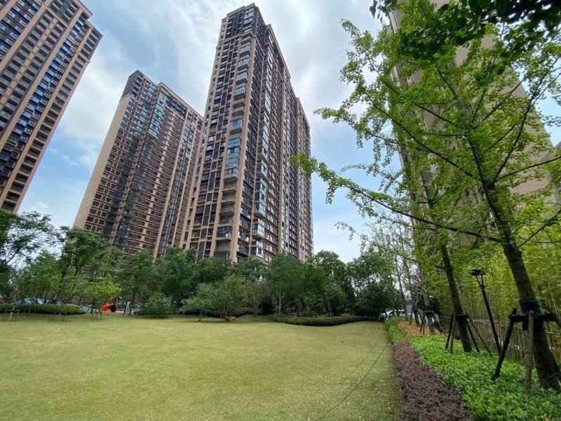 非凡环秀湖花园