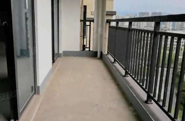 贝林星月湾(江山)4室2厅126㎡239万二手房图片