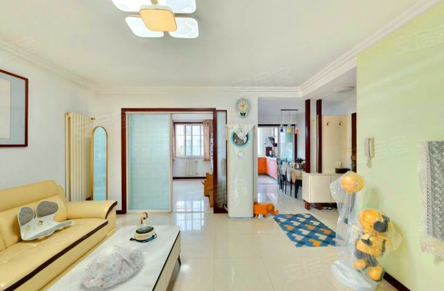 恒苑小区3室1厅105㎡186万二手房图片