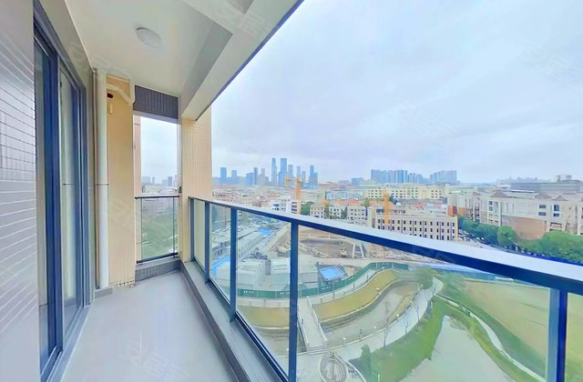 广地花园5室2厅162.07㎡281万二手房图片