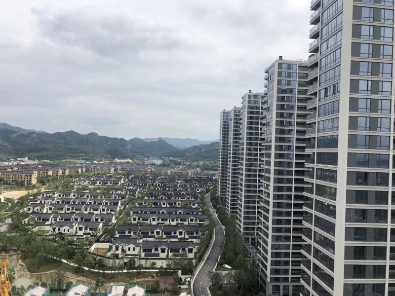 绿城桃源小镇品霞苑(公寓住宅)