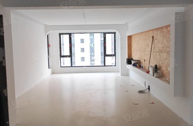 嘉宝小镇3室2厅129.5㎡75万二手房图片