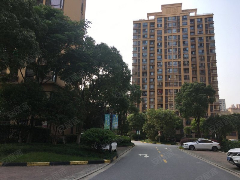 旭辉城,潘泾路4655弄