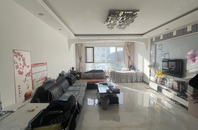 兴盛汇水湾A区3室2厅140㎡67万二手房图片