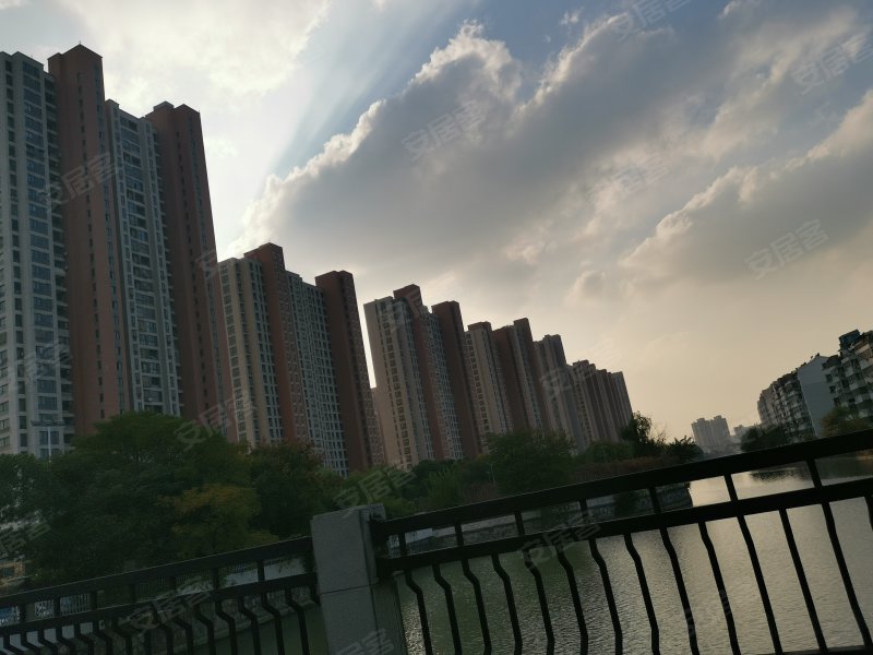 世纪华城(东区)